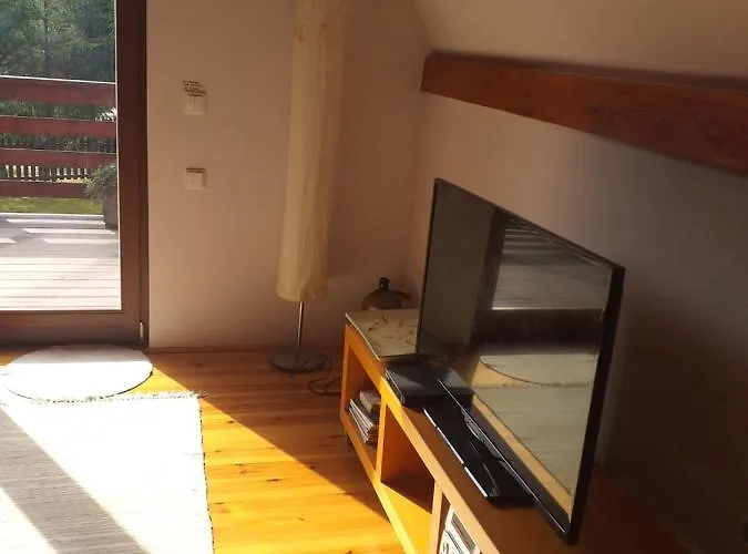 Dom Nad Jeziorem Semesterbostad