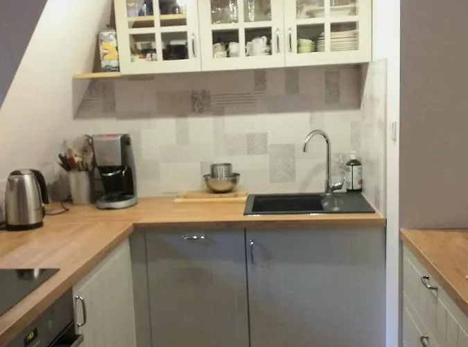 Semesterbostad Dom Nad Jeziorem *