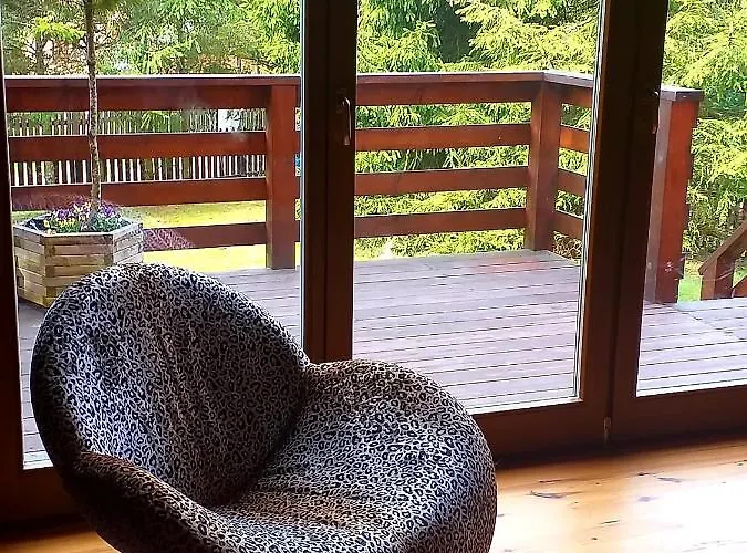 Dom Nad Jeziorem Semesterbostad Studzienice